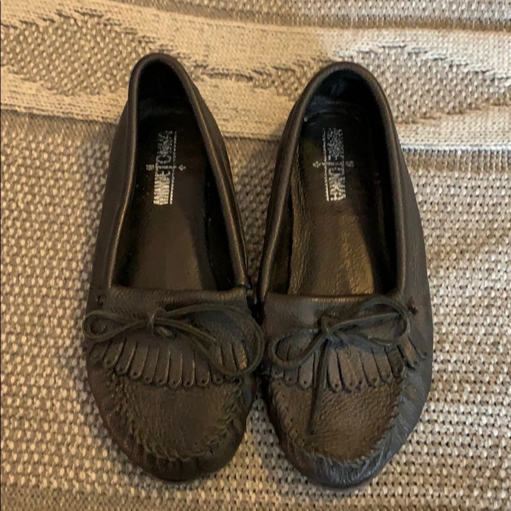 Minnetonka leather moccasins